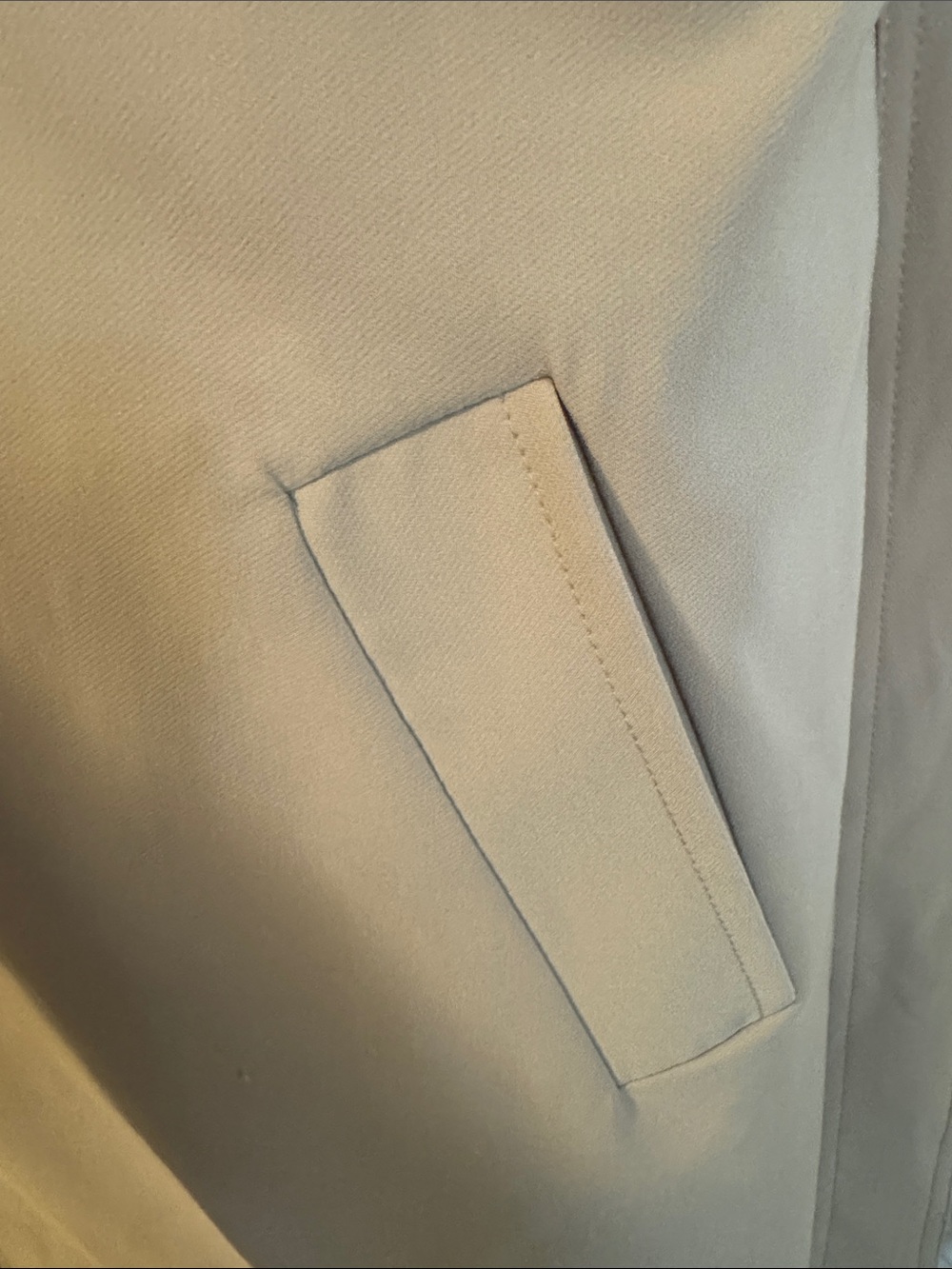 Black Tape_ Tan Sleeveless Trench Coat Blazer - Picture 5 of 5